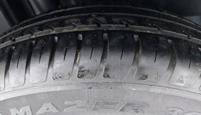 2019 Maruti Dzire VDI, Diesel, Manual, 45,162 km, Right Rear Tyre Tread
