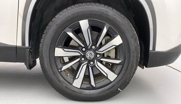 2019 MG HECTOR SHARP DCT PETROL, Petrol, Automatic, 24,651 km, Right Front Wheel