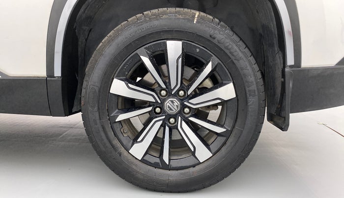 2019 MG HECTOR SHARP DCT PETROL, Petrol, Automatic, 24,651 km, Left Rear Wheel