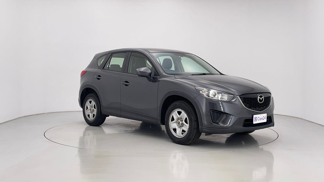 2013 Mazda CX-5 Maxx (4x2), Automatic, 143090 km, Right Front Diagonal (45- Degree) View