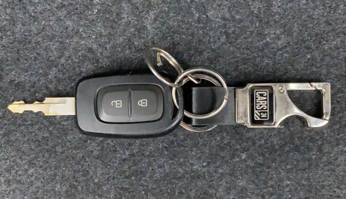 2018 Renault Kwid RXL, Petrol, Manual, 23,568 km, Key Close Up
