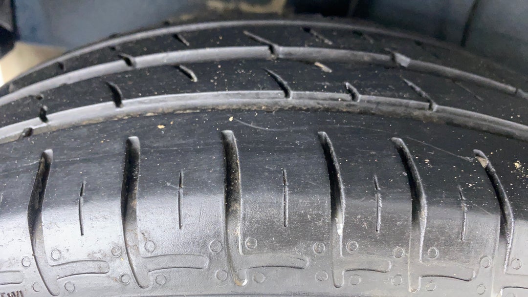 Right Rear Tyre Tread