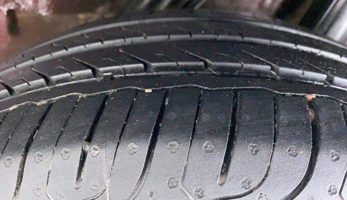 2014 Honda City VX MT PETROL, Petrol, Manual, 61,224 km, Left Rear Tyre Tread