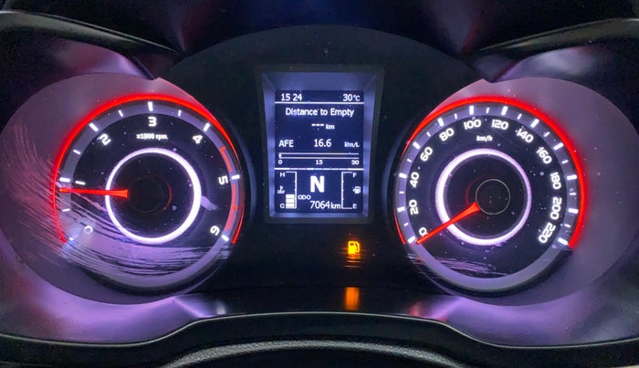 2022 Mahindra XUV 3OO W6 1.5 DIESEL AMT, Diesel, Automatic, 7,064 km, Odometer Image