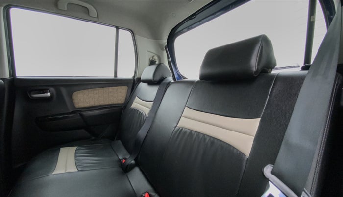 2017 Maruti Wagon R 1.0 VXI+ OPT. AMT, Petrol, Automatic, 70,836 km, Right Side Rear Door Cabin