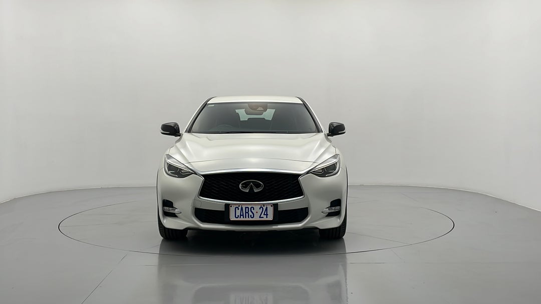 2016 Infiniti Q30 Sport 2.0t, Automatic, 69382 km, Front View