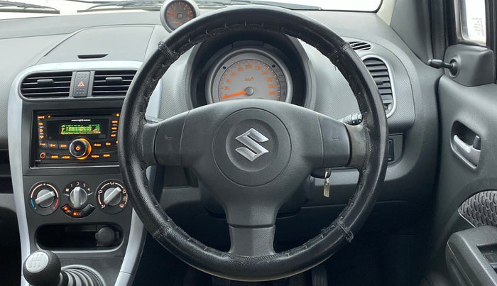2013 Maruti Ritz VXI, Petrol, Manual, 1,07,239 km, Steering Wheel Close Up