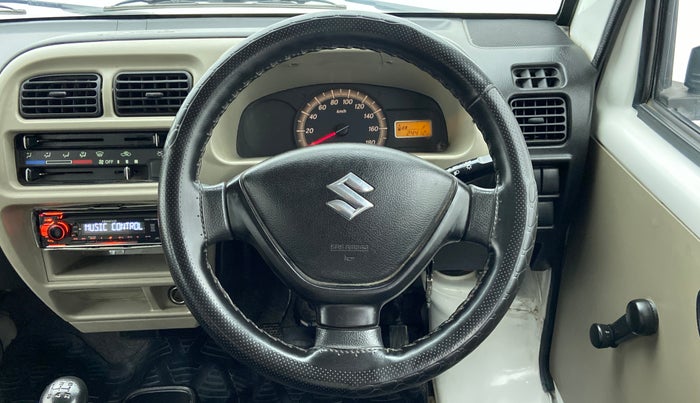 2019 Maruti Eeco 7 STR, Petrol, Manual, 24,895 km, Steering Wheel Close Up