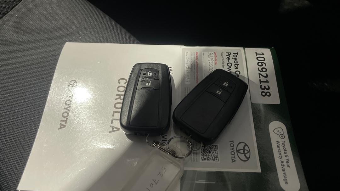 2022 Toyota Corolla Ascent Sport Hybrid, Automatic, 44303 km, Key Close-up