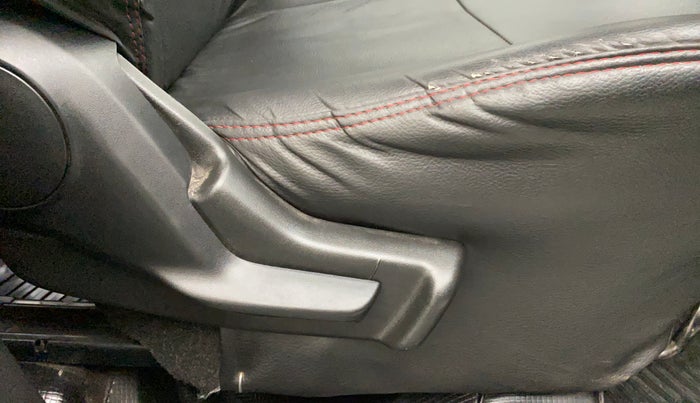 2017 Maruti IGNIS SIGMA 1.2, Petrol, Manual, 66,310 km, Driver Side Adjustment Panel
