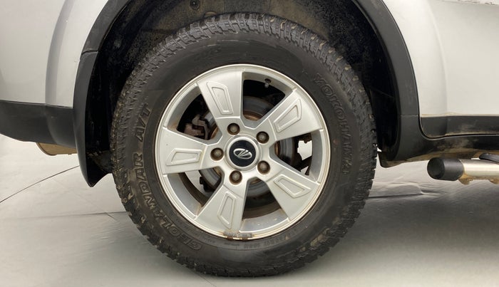 2014 Mahindra XUV500 W8 FWD, Diesel, Manual, 87,861 km, Right Rear Wheel