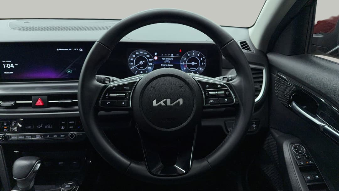 2022 Kia Seltos Sport+ (FWD), Automatic, 45420 km, Steering Wheel Close-up
