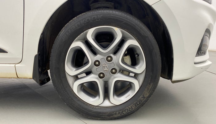 2019 Hyundai Elite i20 1.2  ASTA (O) CVT, Petrol, Automatic, 11,462 km, Right Front Wheel