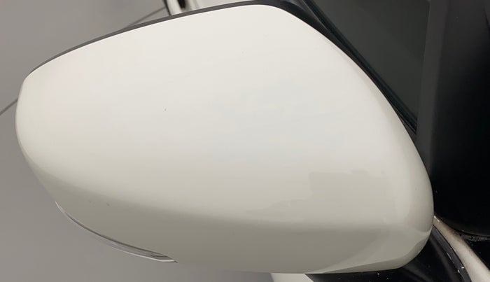 2017 Maruti IGNIS ZETA 1.2 AMT, Petrol, Automatic, 56,303 km, Right rear-view mirror - Minor scratches