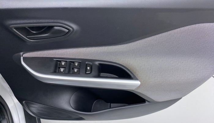2021 Nissan MAGNITE XE 1.0 MT, Petrol, Manual, 4,467 km, Driver Side Door Panels Control