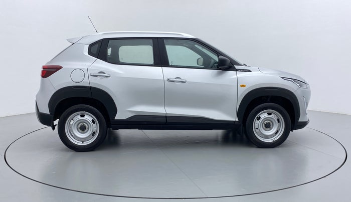 2021 Nissan MAGNITE XE 1.0 MT, Petrol, Manual, 4,467 km, Right Side View