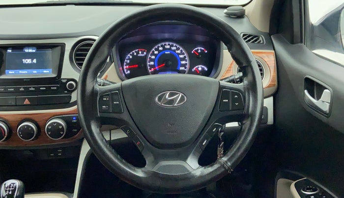 2017 Hyundai Grand i10 Sportz1.2 CRDI, Diesel, Manual, 42,884 km, Steering Wheel Close Up