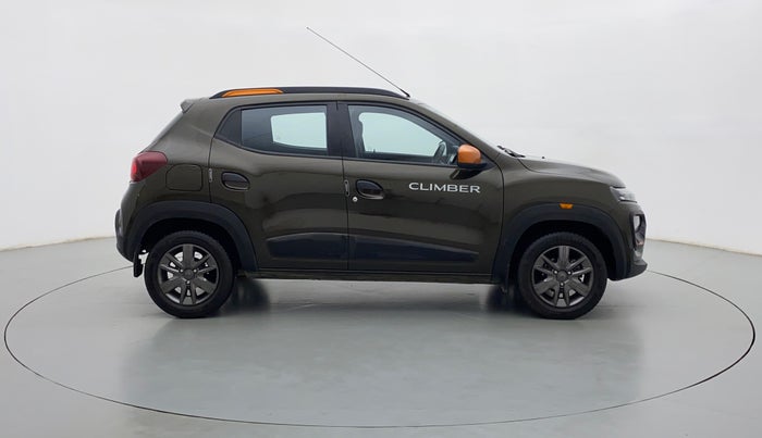 2022 Renault Kwid CLIMBER 1.0 AT, Petrol, Automatic, 3,161 km, Right Side