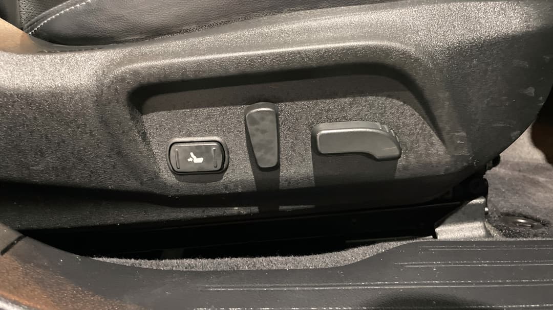 2018 Subaru Liberty 2.5i Premium, Automatic, 130782 km, Drivers Side Adjustment Panel