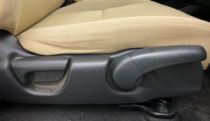 2018 Honda Jazz 1.2L I-VTEC V AT, Petrol, Automatic, 57,707 km, Driver Side Adjustment Panel