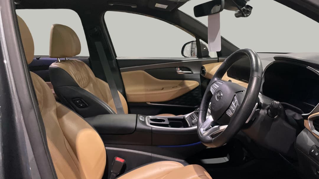 2022 Hyundai Santa Fe Highlander Crdi (AWD), Automatic, 62121 km, Right Side Front Door Cabin View