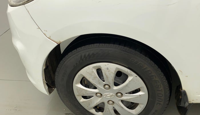 2011 Hyundai i10 MAGNA 1.2, Petrol, Manual, 99,880 km, Left fender - Lining loose