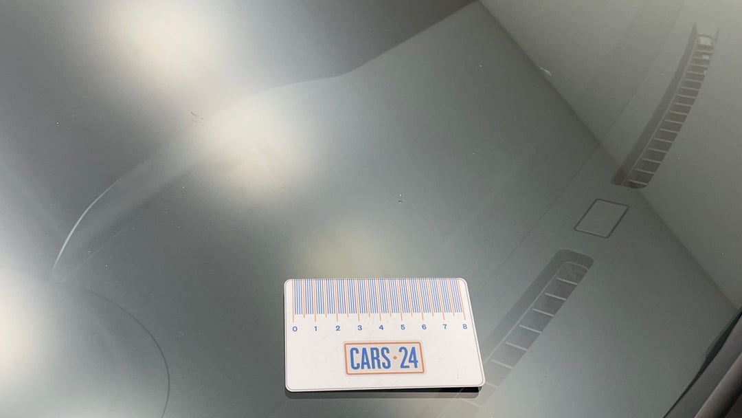 2017 Mitsubishi Lancer Es Sport, Manual, 135655 km, Windshield Front Chip