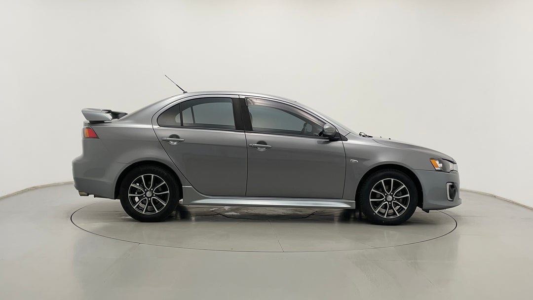 2017 Mitsubishi Lancer Es Sport, Manual, 135655 km, Right Side View