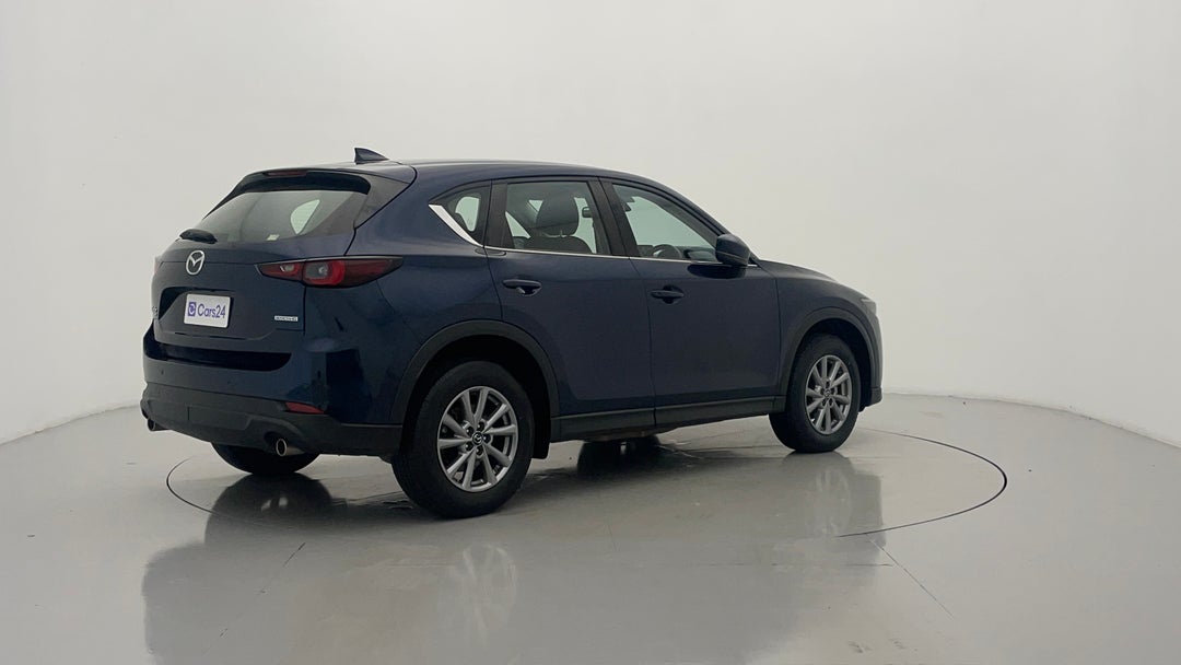 Right Back Diagonal (45- Degree) View