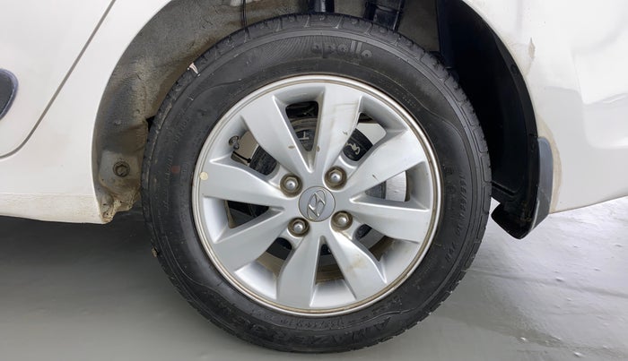 2015 Hyundai Xcent S 1.2, Petrol, Manual, 35,736 km, Left Rear Wheel