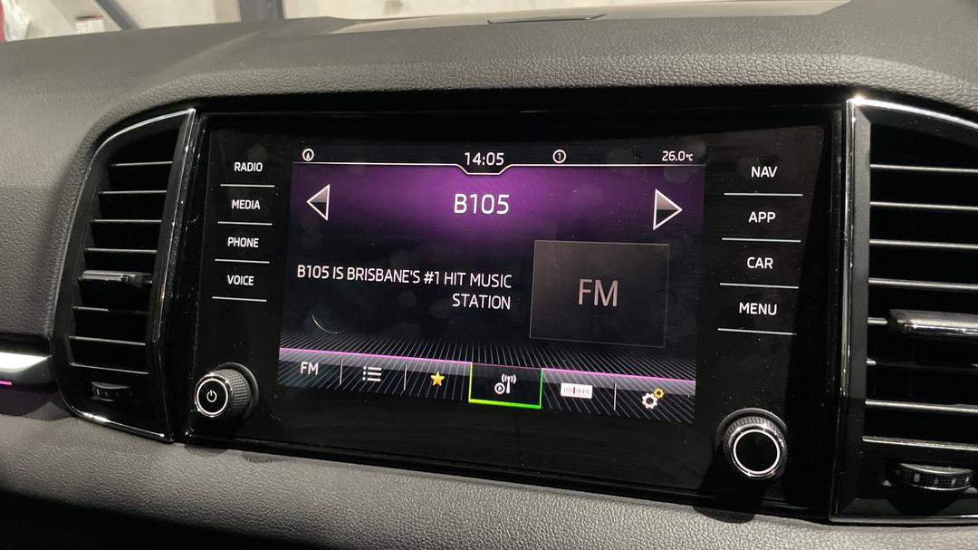 2020 SKODA Karoq 110tsi, Automatic, 115414 km, Infotainment System