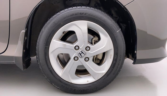2017 Honda City V MT PETROL, Petrol, Manual, 60,842 km, Right Front Wheel