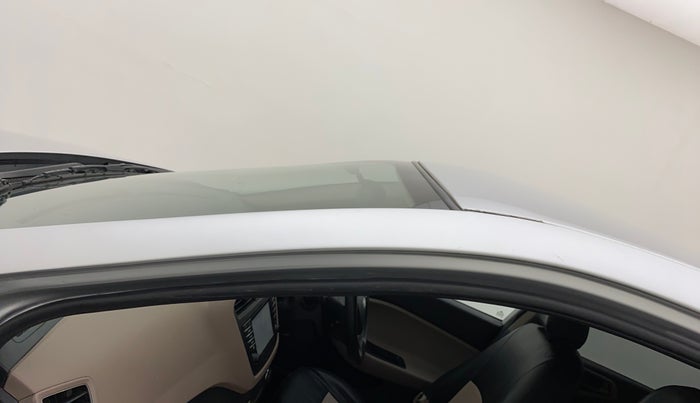 2017 Hyundai Elite i20 ASTA 1.4 CRDI, Diesel, Manual, 91,427 km, Left A pillar - Slight discoloration