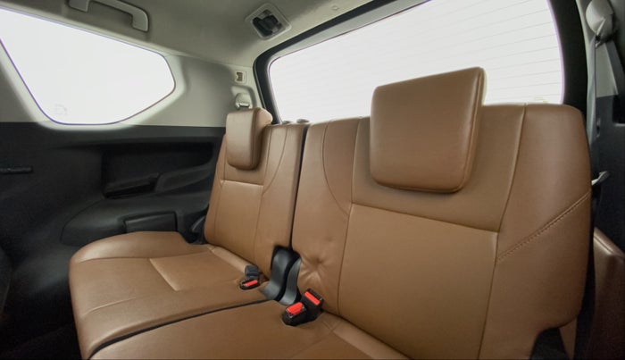 2018 Toyota Innova Crysta 2.7 ZX AT 7 STR, Petrol, Automatic, 50,771 km, Third Seat Row ( optional )