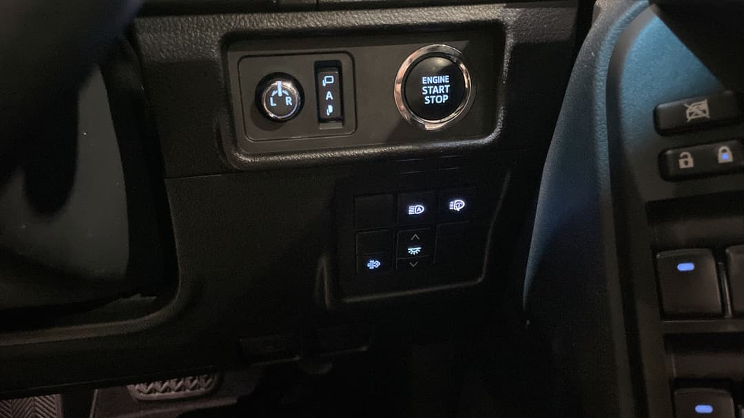 2021 Toyota Landcruiser Prado Vx, Automatic, 78561 km, Utility Switches/Buttons