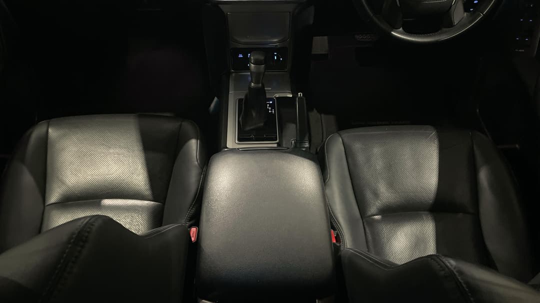 2021 Toyota Landcruiser Prado Vx, Automatic, 78561 km, Center Console