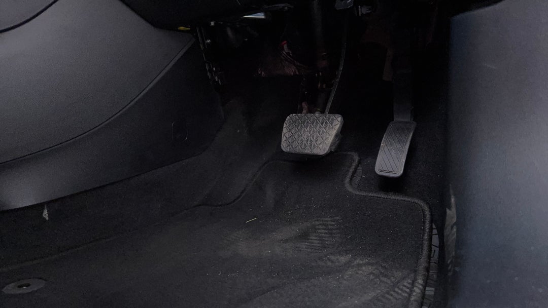 Pedals and Footmat