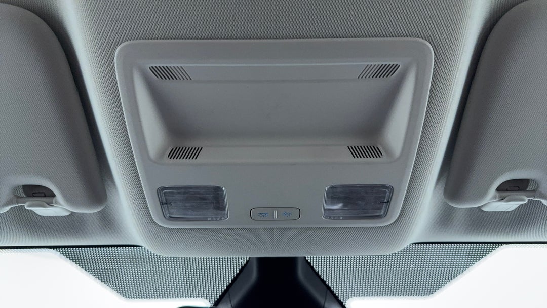 On-Roof Controls/Sunglass holder