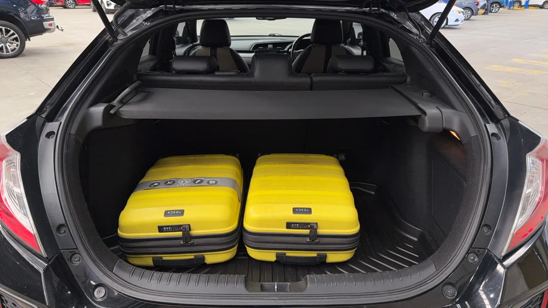 2018 Honda Civic Vti-lx, Automatic, 63083 km, Boot Inside View with Luggage