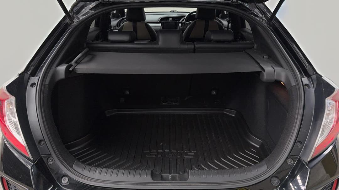 2018 Honda Civic Vti-lx, Automatic, 63083 km, Boot Inside View