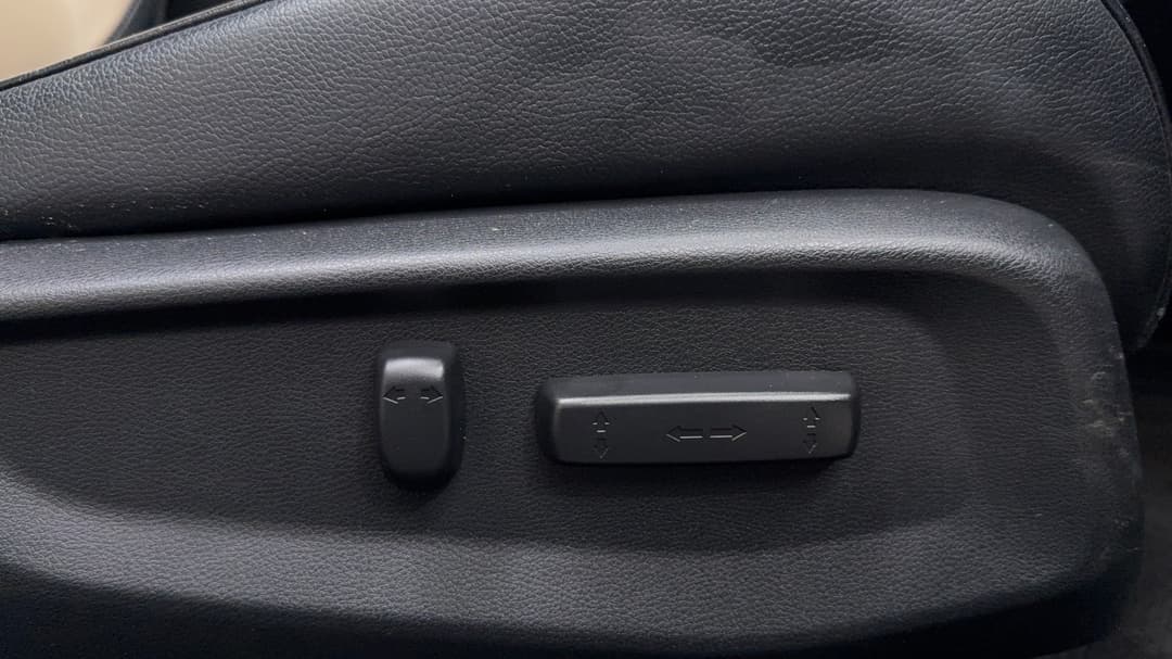 2018 Honda Civic Vti-lx, Automatic, 63083 km, Drivers Side Adjustment Panel