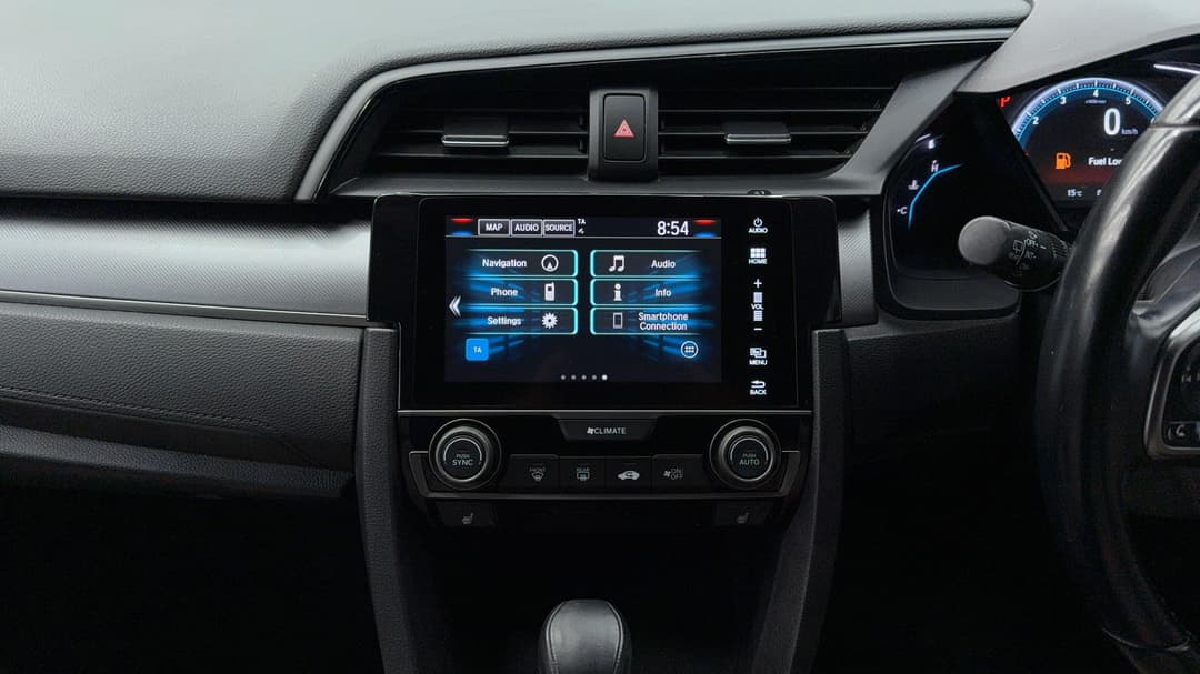 2018 Honda Civic Vti-lx, Automatic, 63083 km, Center Console