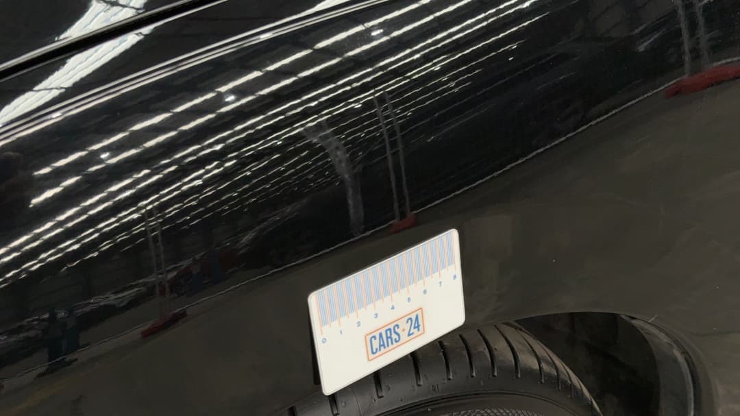 2018 Honda Civic Vti-lx, Automatic, 63083 km, Quarter Panel Front LHS Guard Paint blemish