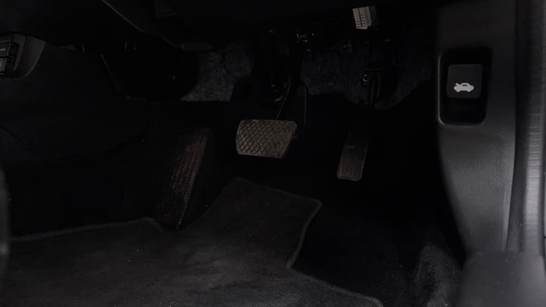 2018 Honda Civic Vti-lx, Automatic, 63083 km, Pedals and Footmat