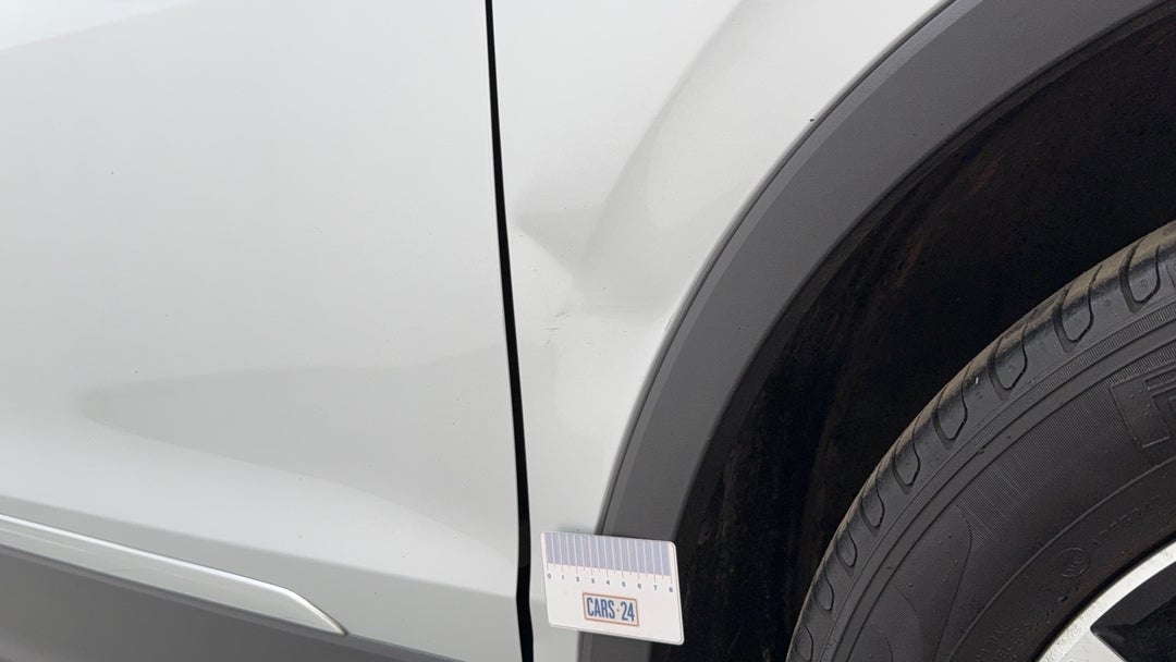 Quarter Panel Front RHS Guard Dent