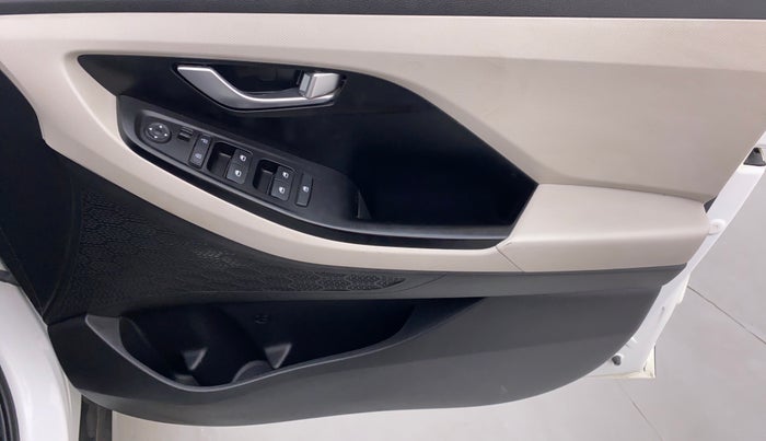 2021 Hyundai Creta S 1.5 PETROL, Petrol, Manual, 24,849 km, Driver Side Door Panels Control