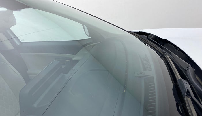 2022 Tata Safari XZA PLUS GOLD, Diesel, Automatic, 20,621 km, Front windshield - Minor spot on windshield