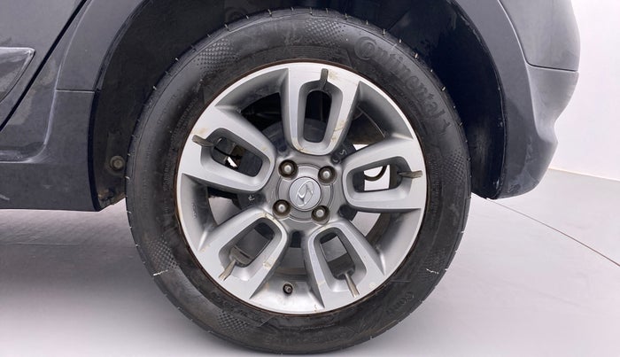 2017 Hyundai i20 Active 1.2 S, Petrol, Manual, 1,09,519 km, Left Rear Wheel