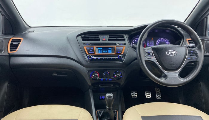 2017 Hyundai i20 Active 1.2 S, Petrol, Manual, 1,09,519 km, Dashboard