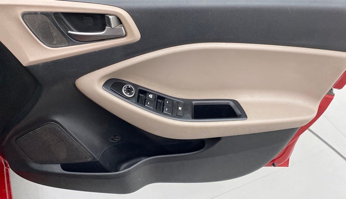 2017 Hyundai Elite i20 MAGNA EXECUTIVE 1.2, Petrol, Manual, 79,278 km, Driver Side Door Panels Control
